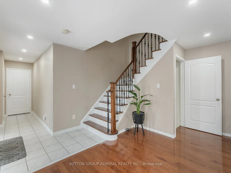 2 Marathon Avenue, Vaughan, ON, L4K 5H1 - 15
