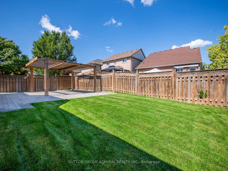 62 Gardiner Drive, Bradford West Gwillimbury, ON, L3Z 3E9 - 32