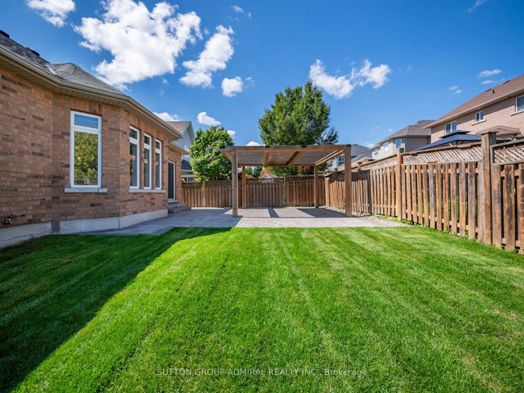 62 Gardiner Drive, Bradford West Gwillimbury, ON, L3Z 3E9 - 31