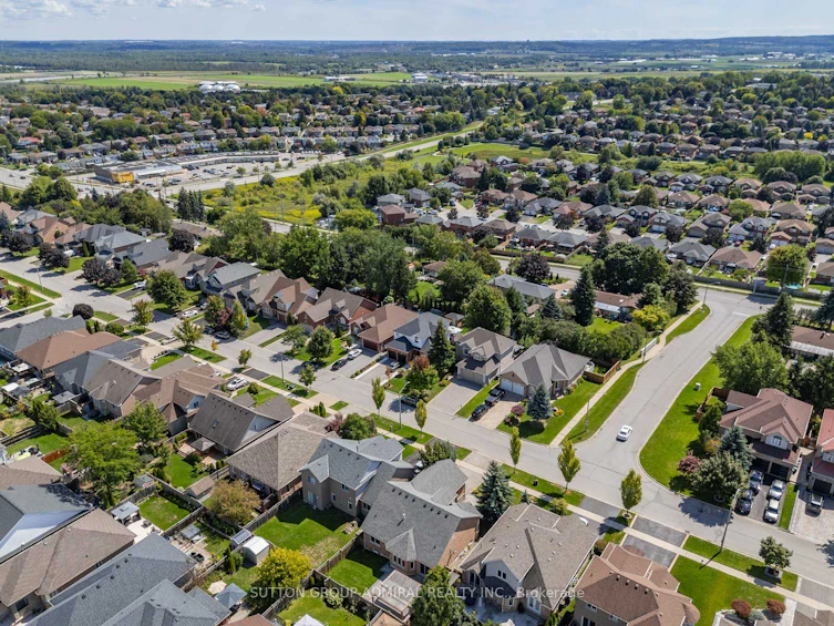 62 Gardiner Drive, Bradford West Gwillimbury, ON, L3Z 3E9 - 41