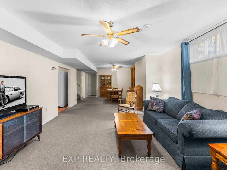 15 Klimek Boulevard, Georgina, ON, L0E 1L0 - 30
