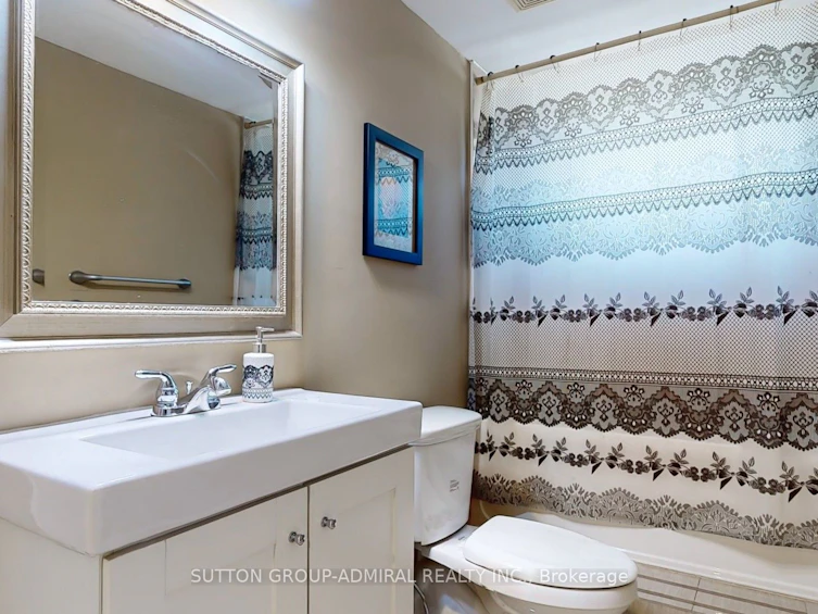 2 Newman Avenue, Richmond Hill, ON, L4E 3E4 - 29