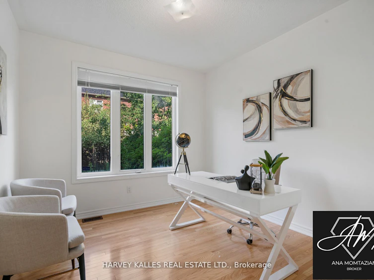 8 Barn Swallow Court, Richmond Hill, ON, L4E 0K1 - 7