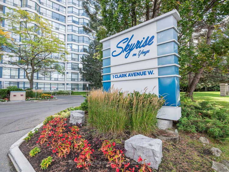1501-1 Clark Avenue W, Vaughan, ON, L4J 7Y6 - 2