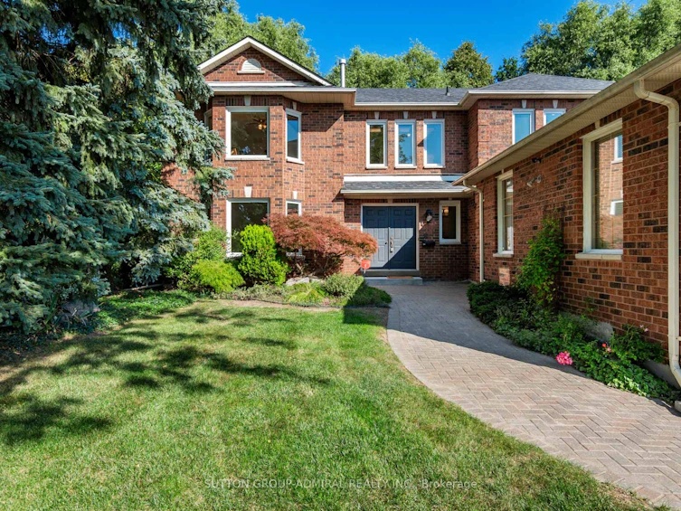14 Harmony Hill Crescent, Richmond Hill, ON, L4C 8Z1