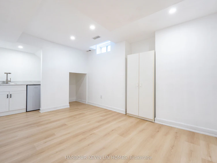 84 Grasslands Avenue, Richmond Hill, ON, L4B 4K5 - 25