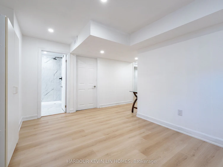 84 Grasslands Avenue, Richmond Hill, ON, L4B 4K5 - 27