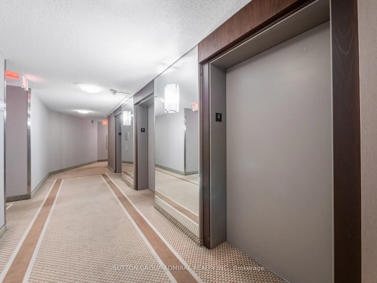 407-7250 Yonge Street, Vaughan, ON, L4J 7X1 - 3