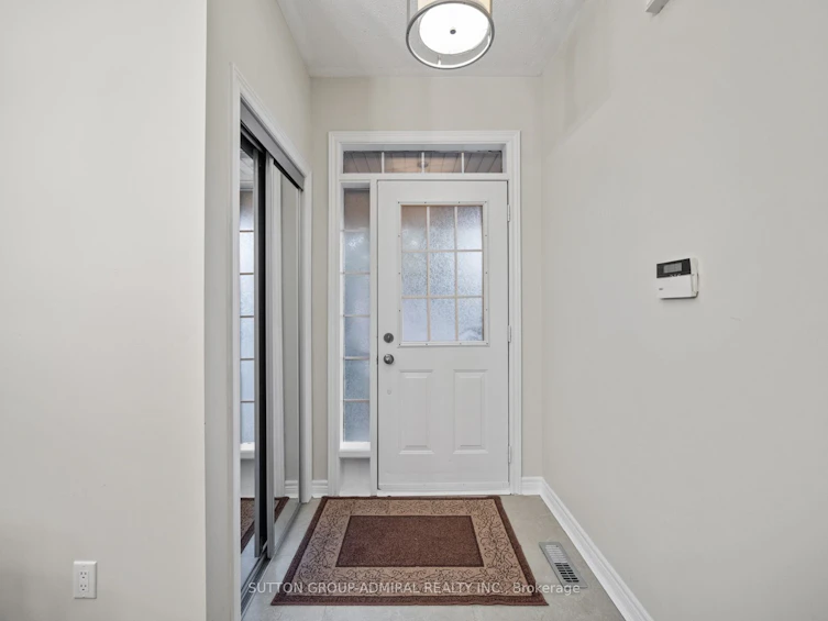 79 Watkins Glen Crescent, Aurora, ON, L4G 7S6 - 2