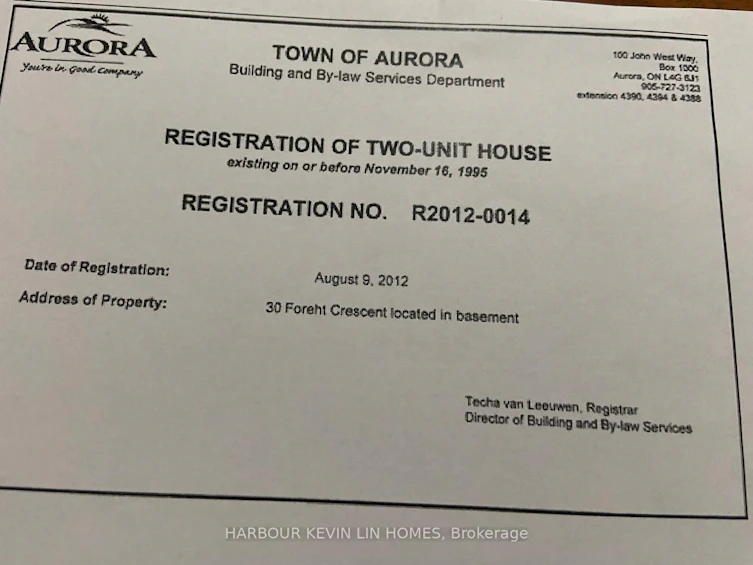 30 Foreht Crescent, Aurora, ON, L4G 3E8 - 2