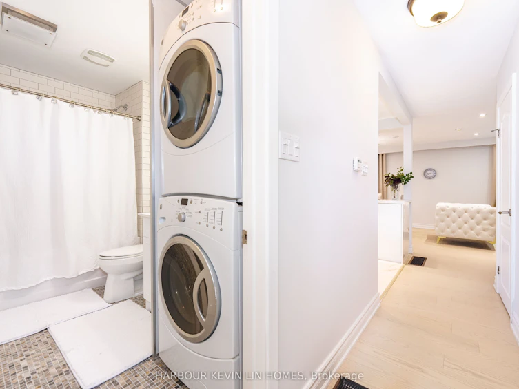 30 Foreht Crescent, Aurora, ON, L4G 3E8 - 20
