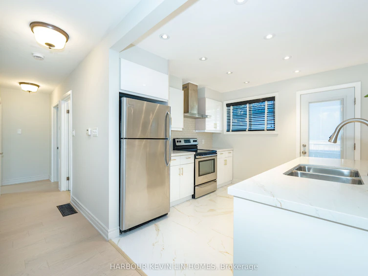 30 Foreht Crescent, Aurora, ON, L4G 3E8 - 17