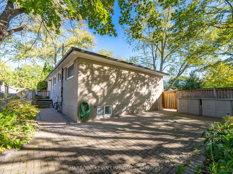 30 Foreht Crescent, Aurora, ON, L4G 3E8 - 48