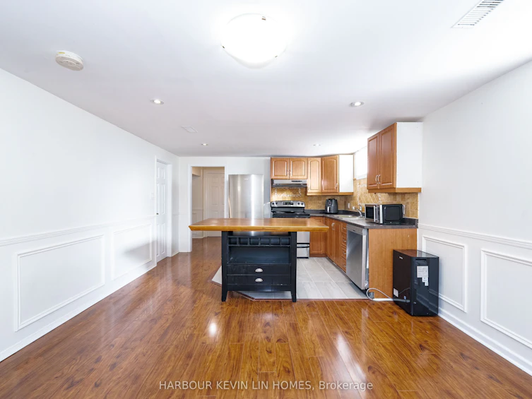 30 Foreht Crescent, Aurora, ON, L4G 3E8 - 32