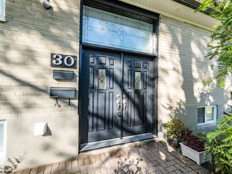30 Foreht Crescent, Aurora, ON, L4G 3E8 - 7
