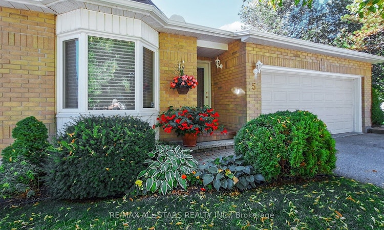 5-5 Beswick Lane