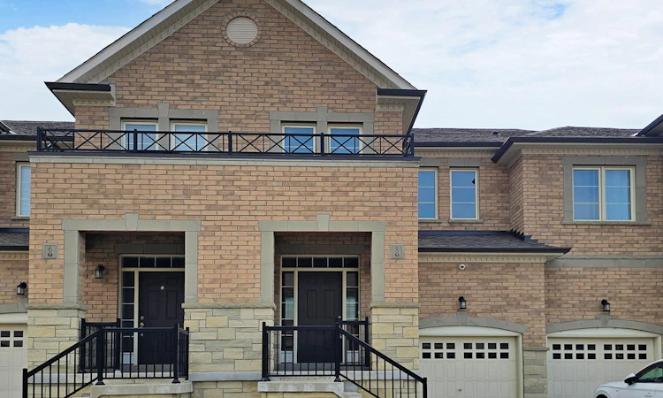 8 Moonseed Lane