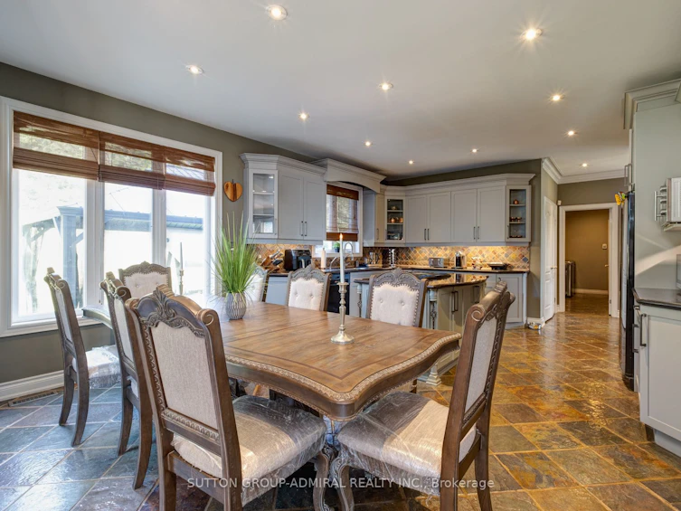 70 Kilkenny Trail, Bradford West Gwillimbury, ON, L3Z 3C5 - 11
