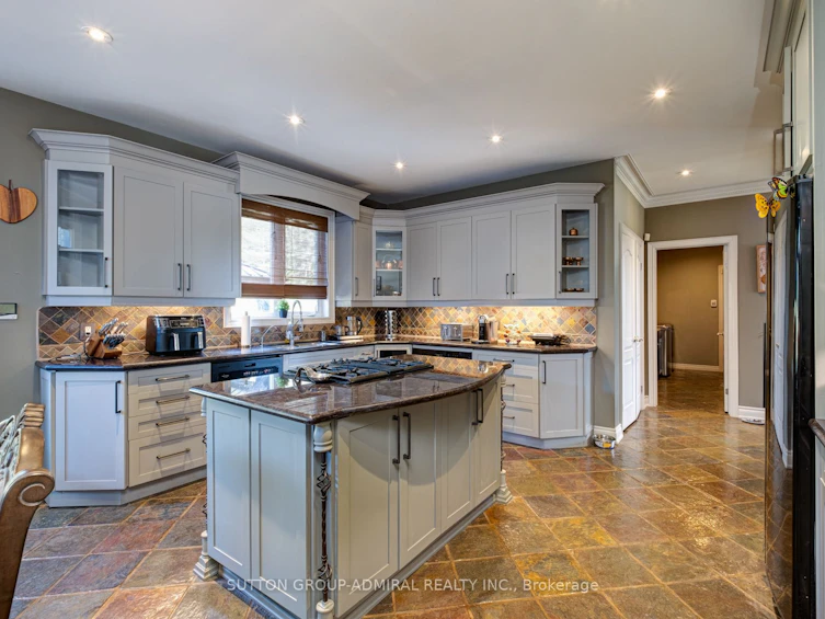 70 Kilkenny Trail, Bradford West Gwillimbury, ON, L3Z 3C5 - 10