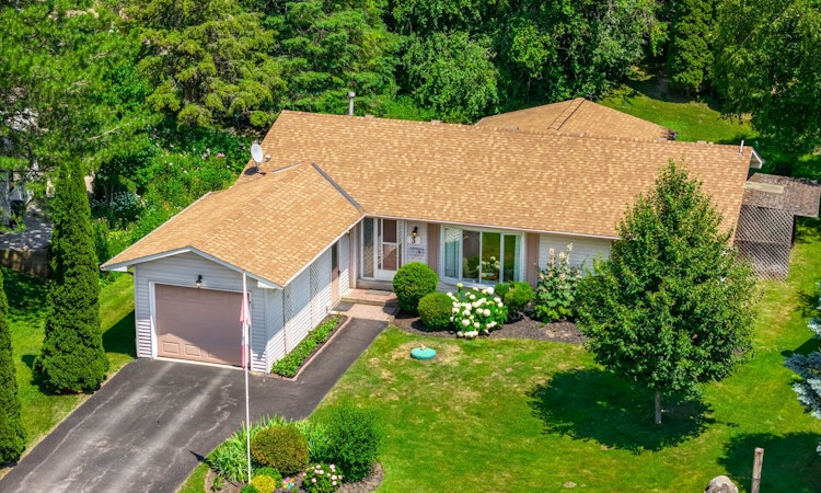 3 Pineview Court