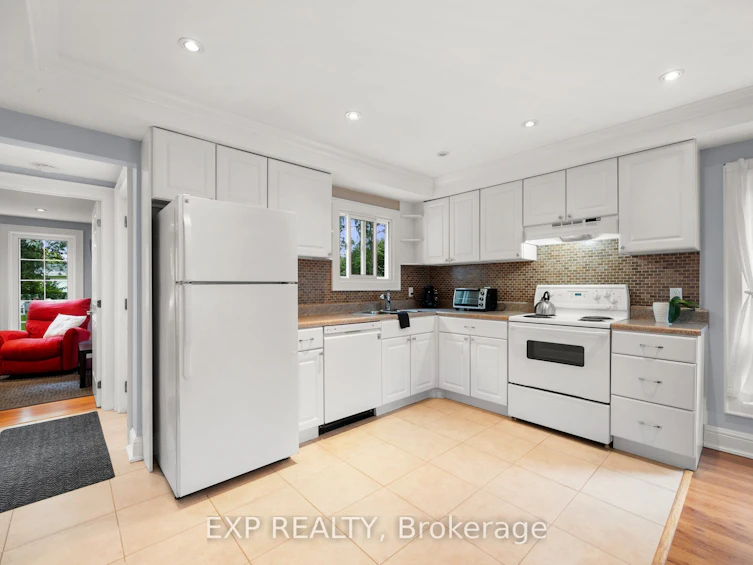 156 Beach Road, Georgina, ON, L4P 2L7 - 13