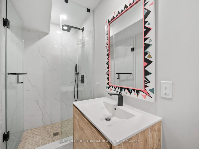 67 Venice Crescent, Vaughan, ON, L4J 7T1 - 28