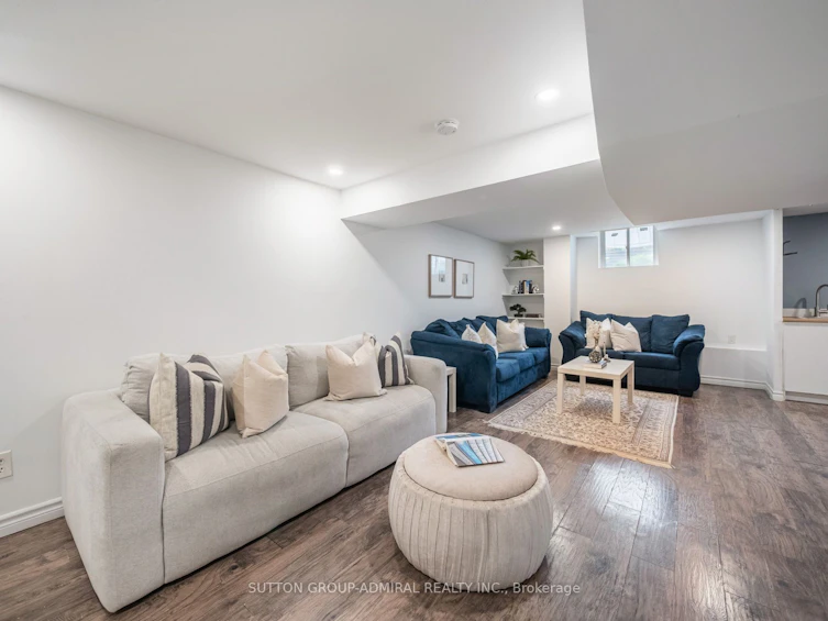 40 Brookmill Drive, Vaughan, ON, L4J 6K5 - 40
