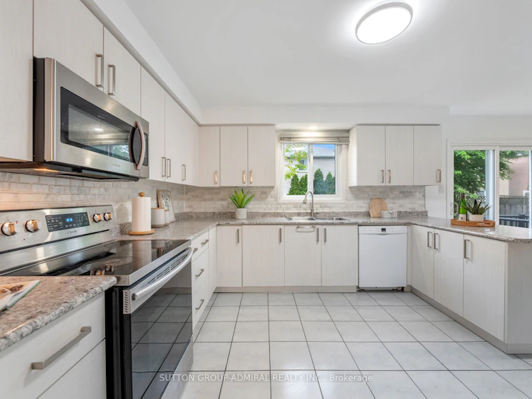 40 Brookmill Drive, Vaughan, ON, L4J 6K5 - 7