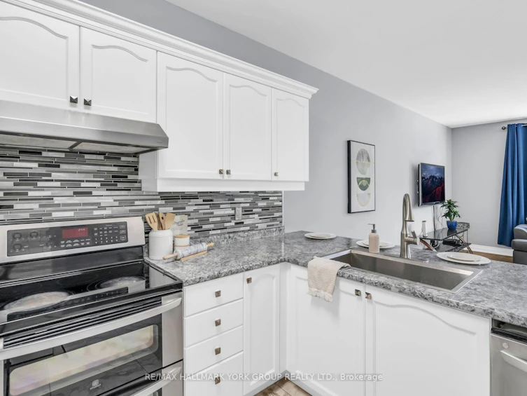 39 Farley Circle, Georgina, ON, L0E 1S0 - 10