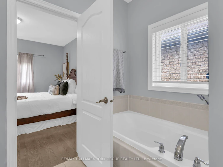 39 Farley Circle, Georgina, ON, L0E 1S0 - 20