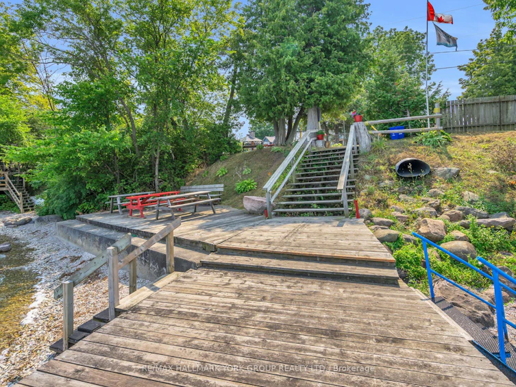 39 Farley Circle, Georgina, ON, L0E 1S0 - 42