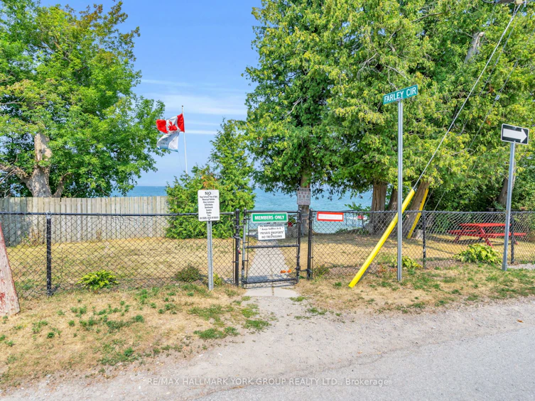 39 Farley Circle, Georgina, ON, L0E 1S0 - 41
