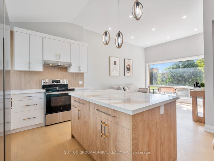 393 Paliser Crescent S, Richmond Hill, ON, L4C 1S2 - 4