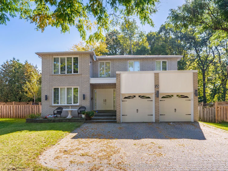 25 Pearl Gate Court, Richmond Hill, ON, L4B 2R2