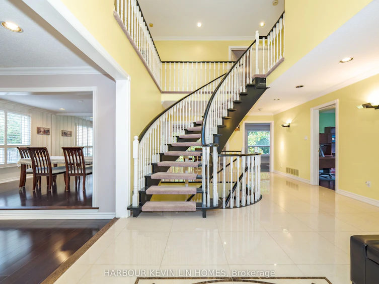 25 Pearl Gate Court, Richmond Hill, ON, L4B 2R2 - 9