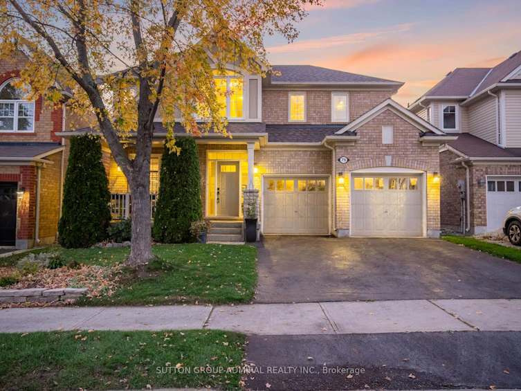 79 Williamson Family Hollow, Newmarket, ON, L3X 3K2