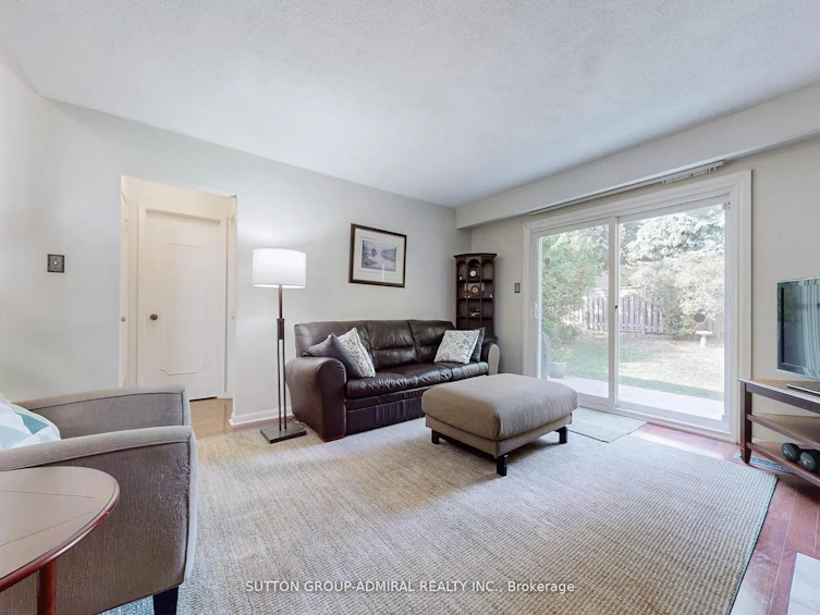 80 Castle Rock Drive, Richmond Hill, ON, L4C 5K4 - 18