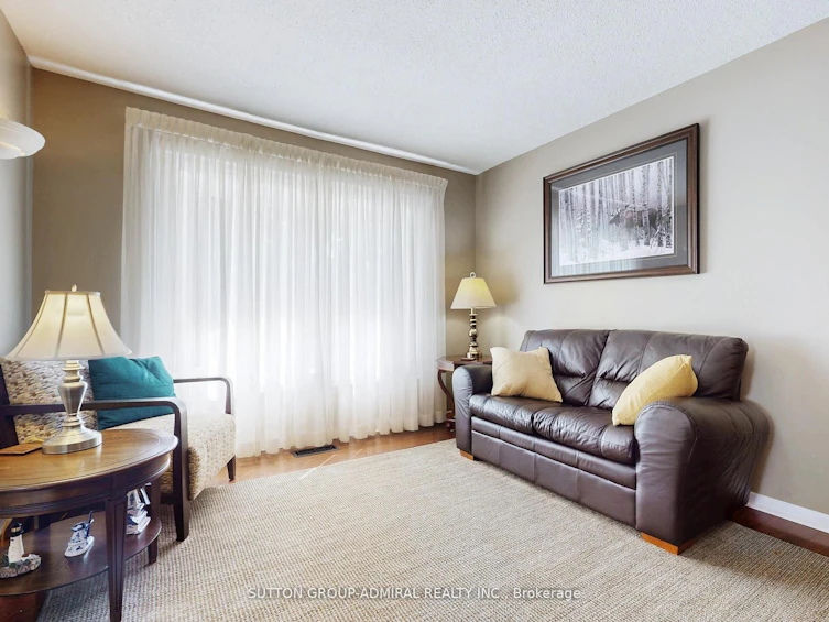 80 Castle Rock Drive, Richmond Hill, ON, L4C 5K4 - 6