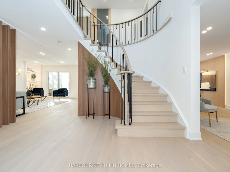 617 Chancellor Drive, Vaughan, ON, L4L 4A9 - 5