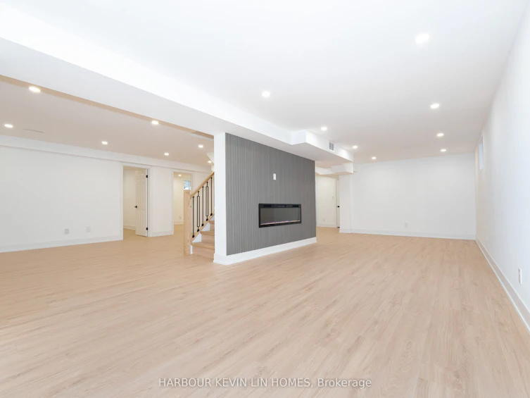 617 Chancellor Drive, Vaughan, ON, L4L 4A9 - 39