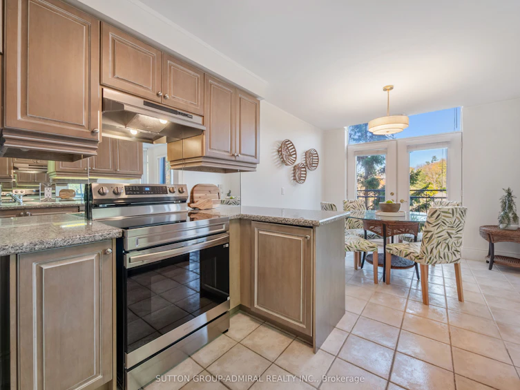 415-53 Woodbridge Avenue, Vaughan, ON, L4L 9K9