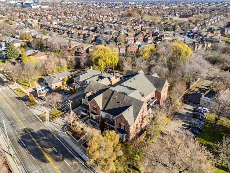 206-9589 Keele Street, Vaughan, ON, L6A 5M1 - 44