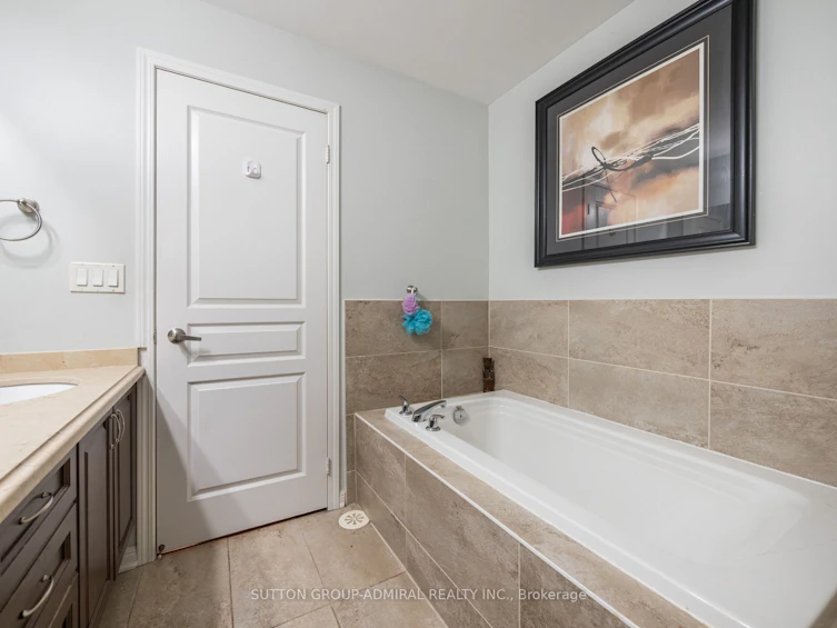 206-9589 Keele Street, Vaughan, ON, L6A 5M1 - 24