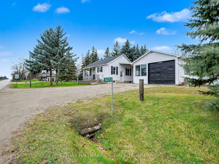 5070 5th Line, New Tecumseth, ON, L0G 1W0 - 4