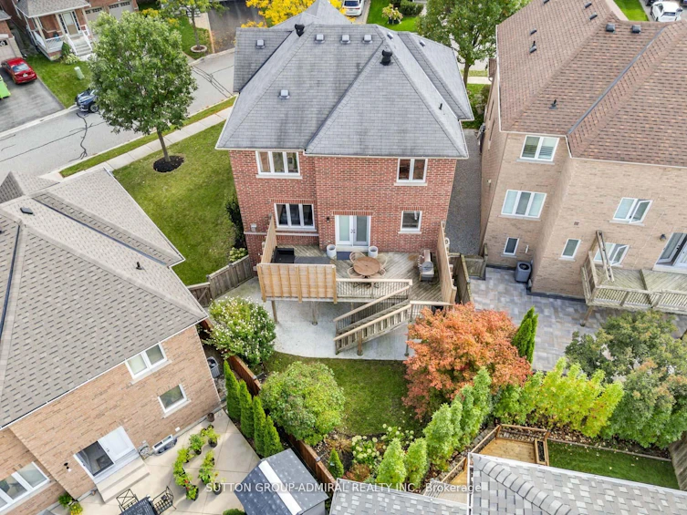 1057 Warby Trail, Newmarket, ON, L3X 3H6 - 39