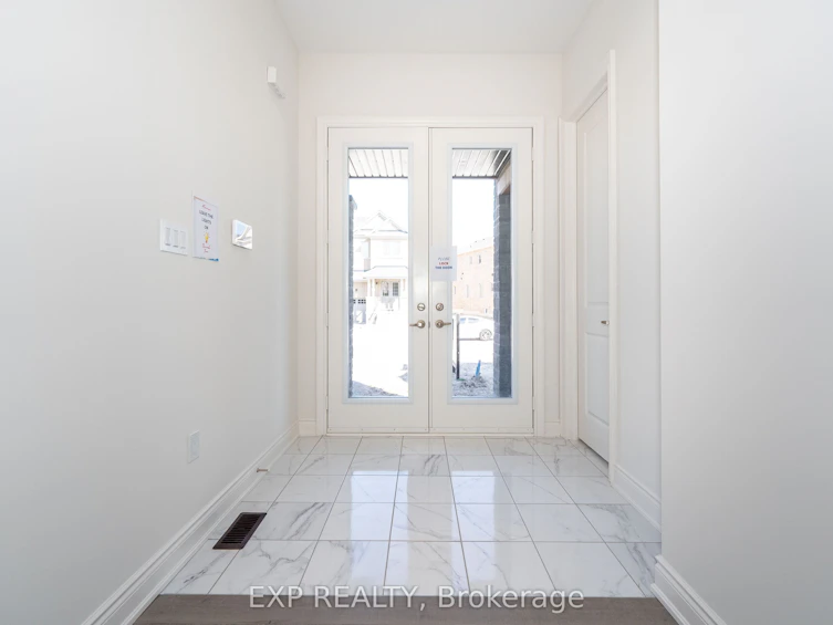 15 Monticola Avenue, Richmond Hill, ON, L4B 0J1 - 4
