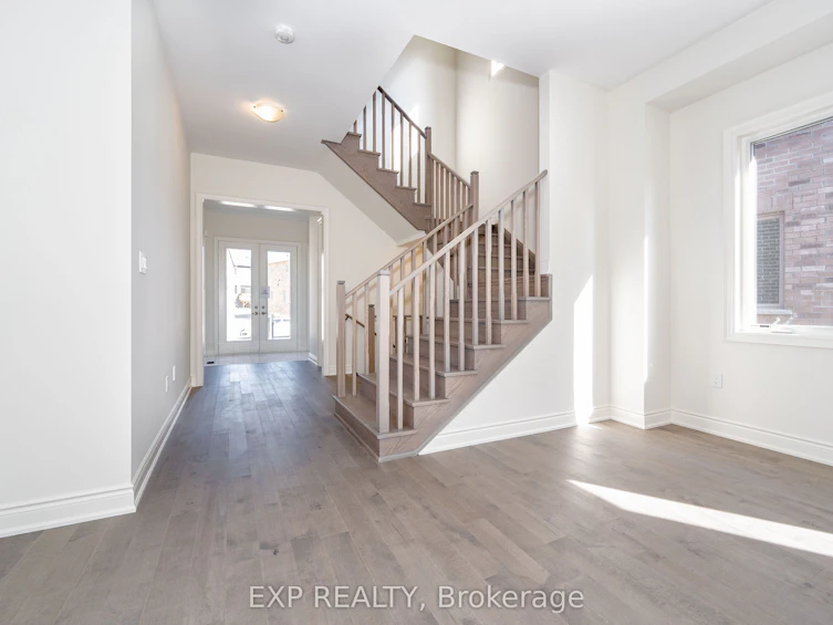 15 Monticola Avenue, Richmond Hill, ON, L4B 0J1 - 6