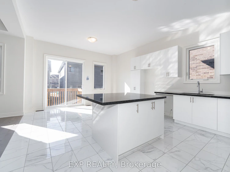 15 Monticola Avenue, Richmond Hill, ON, L4B 0J1 - 14