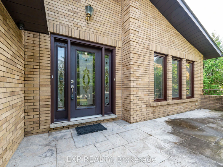 101 Leyburn Avenue, Richmond Hill, ON, L4C 0J6 - 4