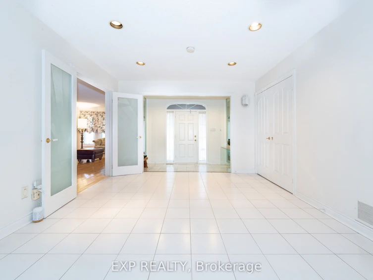 41 Montclair Road, Richmond Hill, ON, L4B 2S6 - 5